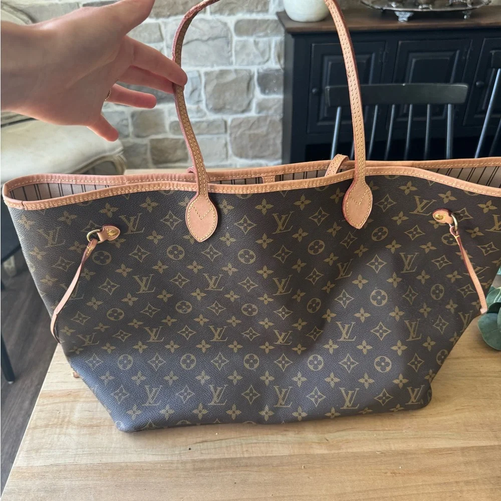 Louis Vuitton Brown Monogram Canvas Tote with Natural Leather Trim